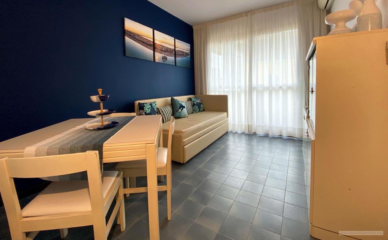 Sparkling Holiday Lignano Sabbiadoro Exterior photo